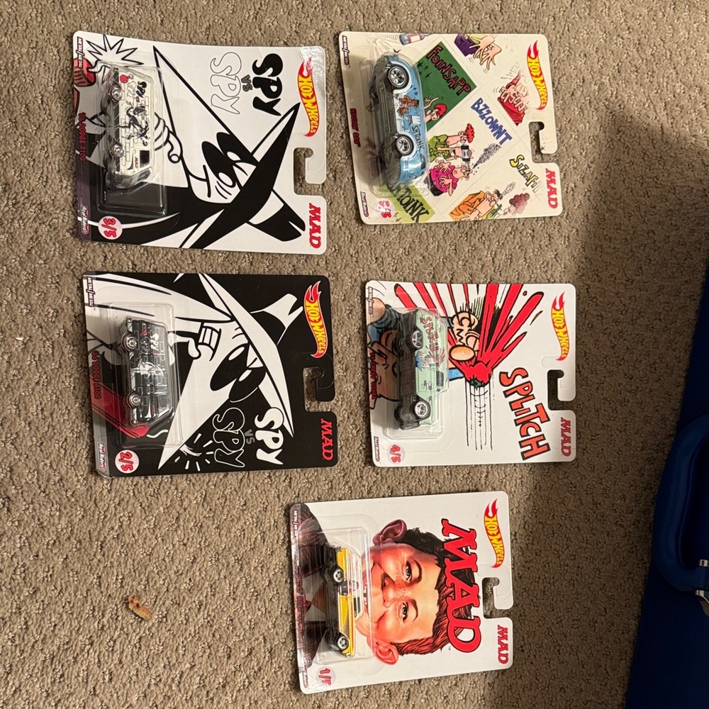 Hot Wheels MAD Magazine Toy Car Set